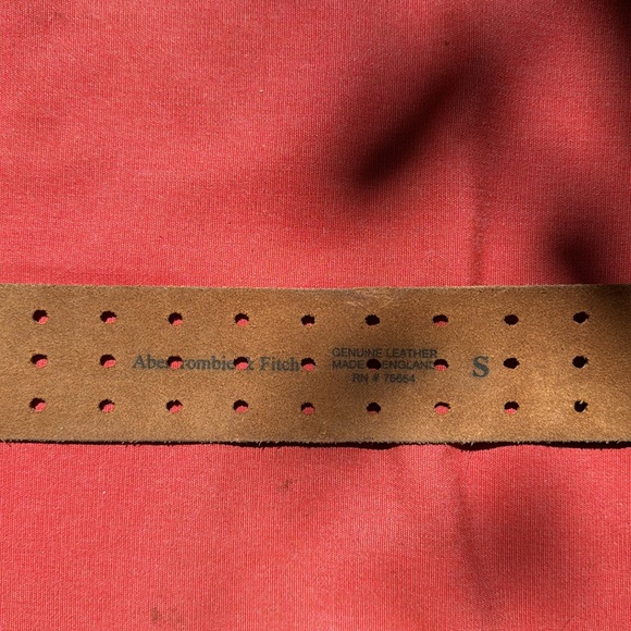 Abercrombie and Fitch Genuine Leather Belt size small - made in England - Picture 2 of 5